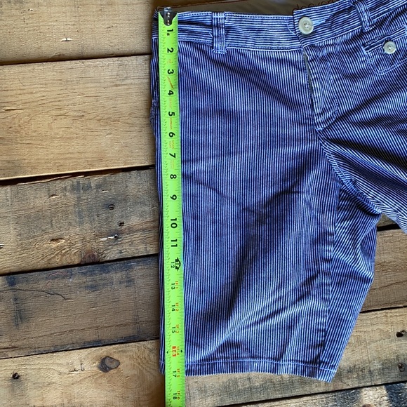 EUC Seecucker Dockers Blue White Bermuda Shorts - Picture 5 of 7